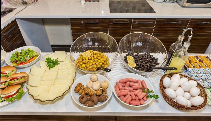 هتل اینویکتوم رزیدنس