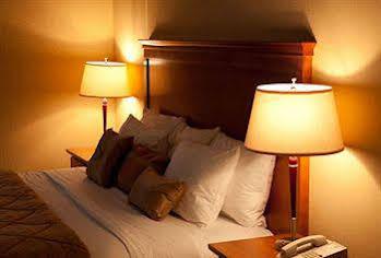 Executive Royal Hotel Edmonton