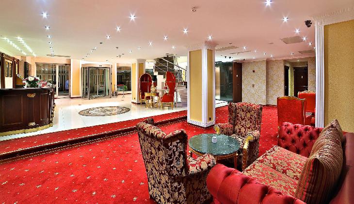 Lady Diana Hotel