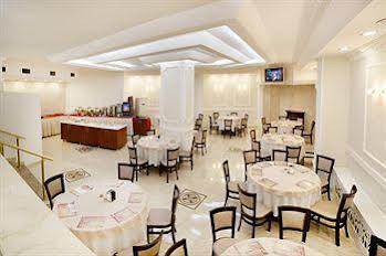 هتل سانتا پرا