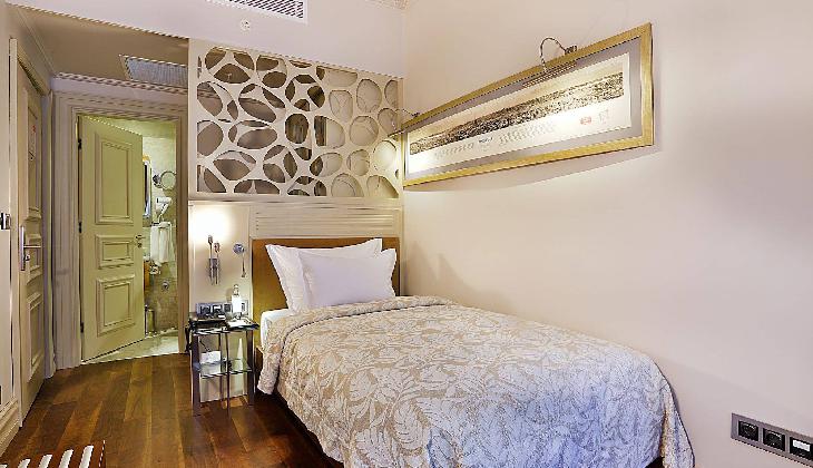 هتل تکسیم لانژ