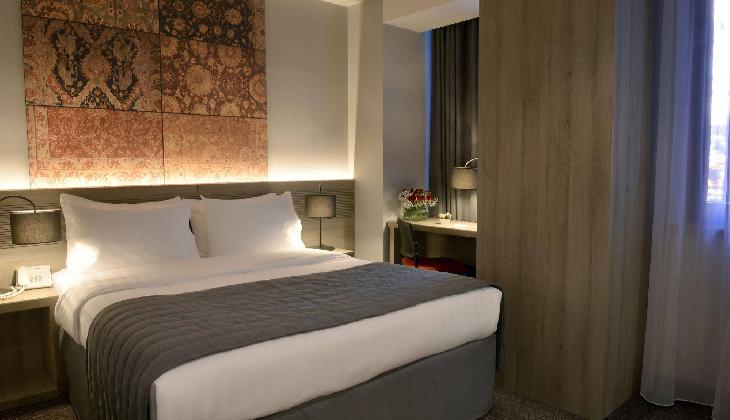 هتل ریپابلیکا ایروان