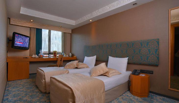 هتل پرا تولیپ