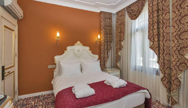 By Murat Crown Hotels - Asmalımescit