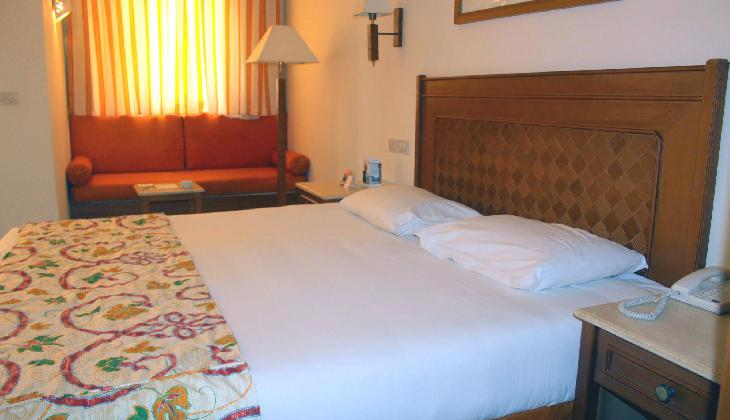 SUNRISE Diamond Beach Resort