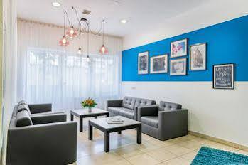 Novum Hotel Mariella Airport