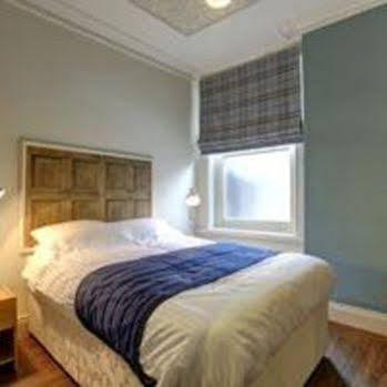 Publove @ Exmouth Arms Euston - Hostel