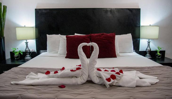 Blue Parrot 5th Avenue