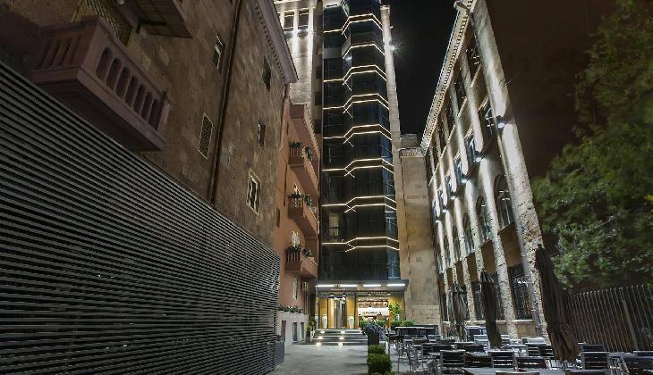 هتل ریپابلیکا ایروان