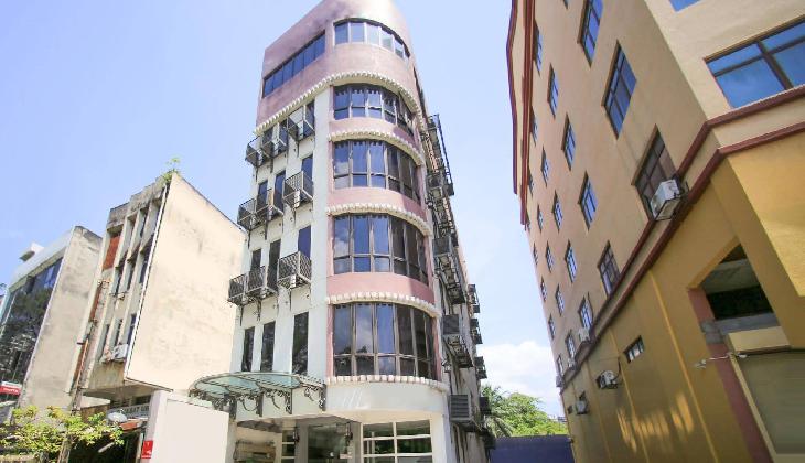 Hotel Seniman Sentul