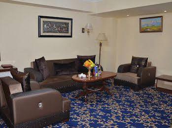 هتل رویال پلازا