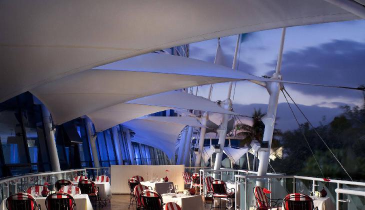 هتل جمیرا بیچ