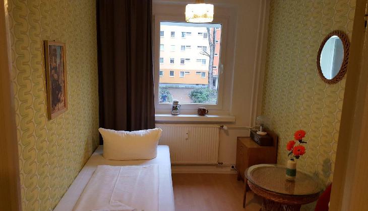 OSTEL - Das DDR Hostel