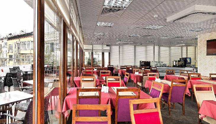 هتل وایت مونارچ