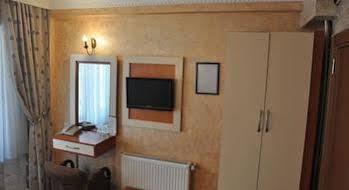 هتل کایا مادرید