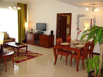 Star Metro Deira Hotel Apartments
