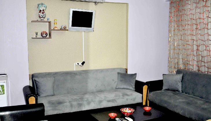 Caravan Palace Apart