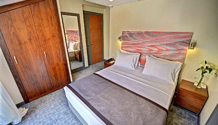 All Inn Hotel