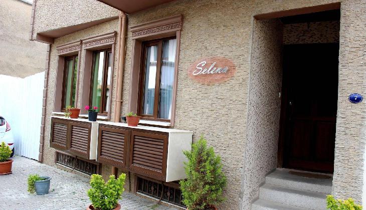 Selena Hotel