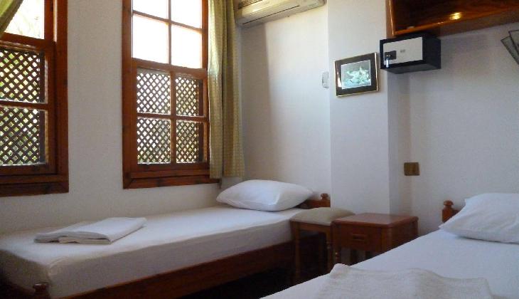 هتل فرانکفورت