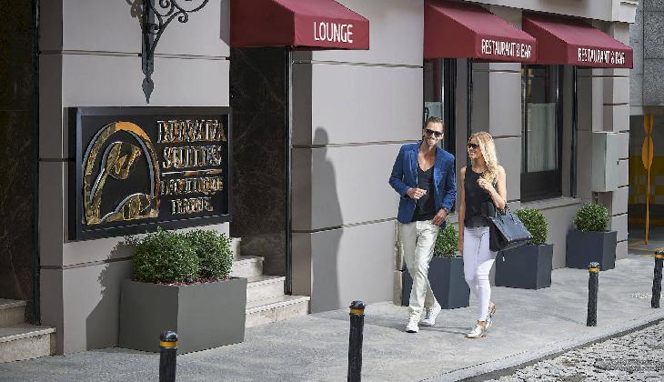 Renata Suites Boutique Hotel