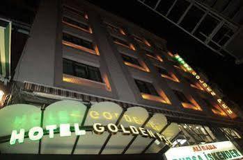 Golden Pen Hotel