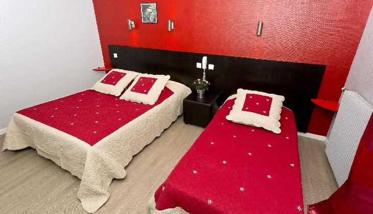 Hipotel Paris Buttes Chaumont Pyrénées