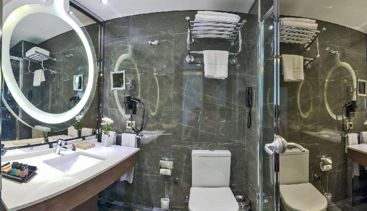 هتل دورا استانبول