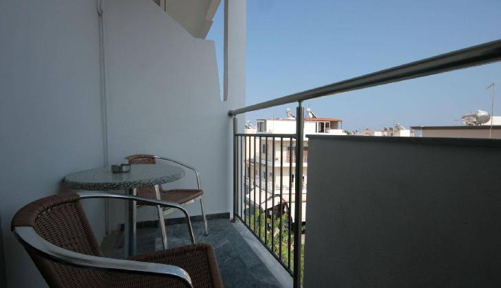 Dimitris Paritsa Hotel