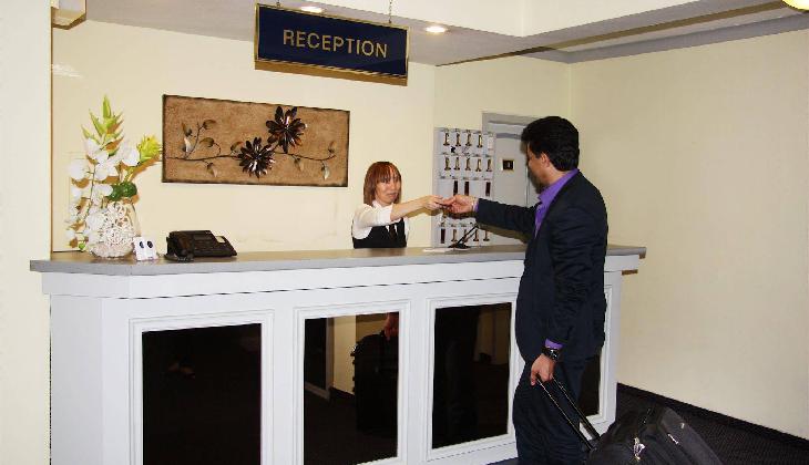 Royal by Centro Comfort