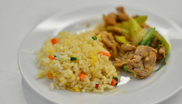 هتل اچ رزیدنس ساتورن