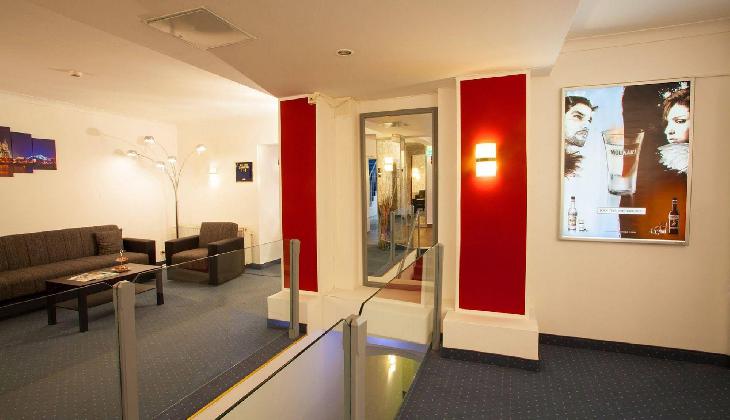 Royal by Centro Comfort