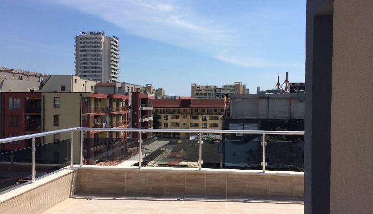 Palm Residence Deluxe Studios