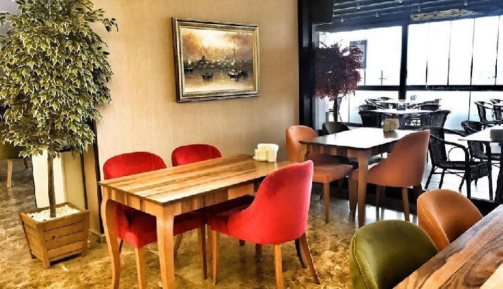 Royal Life Exclusive