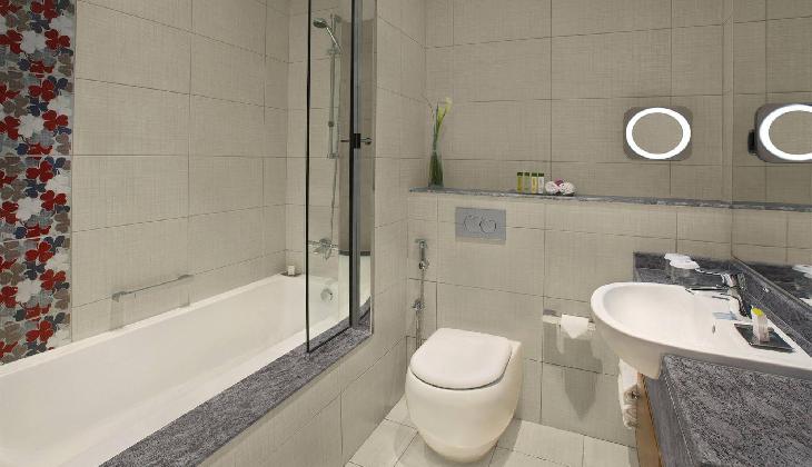 هتل و مجوعه اقامتی دابل تری بای هیلتون دبی - البرشا