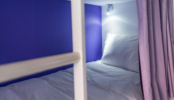 Golden Tram 242 Lisbonne Hostel