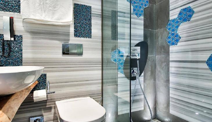 Occidental The Public