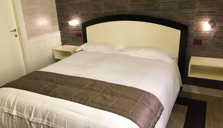 Hotel Alimandi Via Tunisi