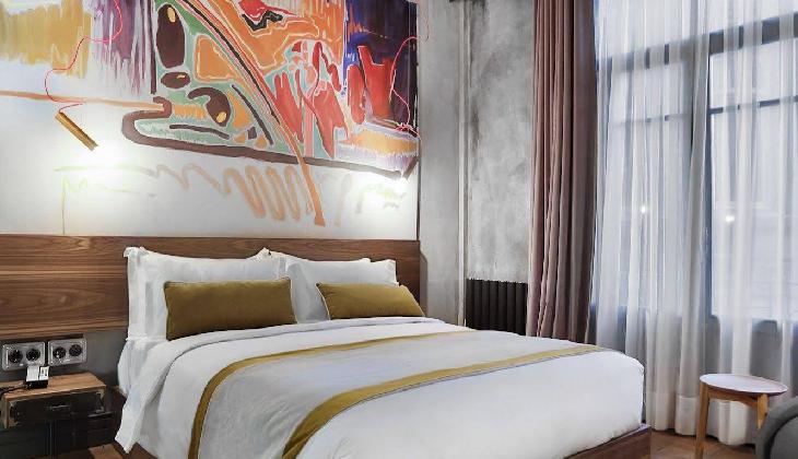 Occidental The Public