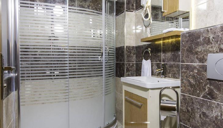 De Maison Airport Hotel