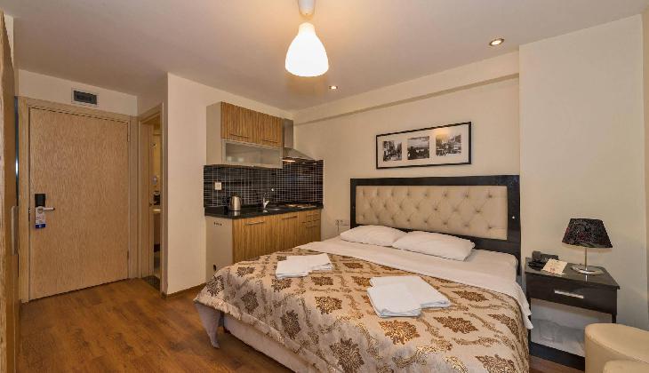 هتل اینویکتوم رزیدنس