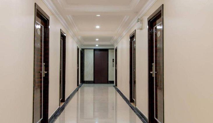 Land Royal Residence