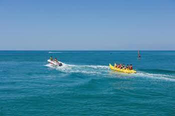 Club Magic Life Water World Imperial