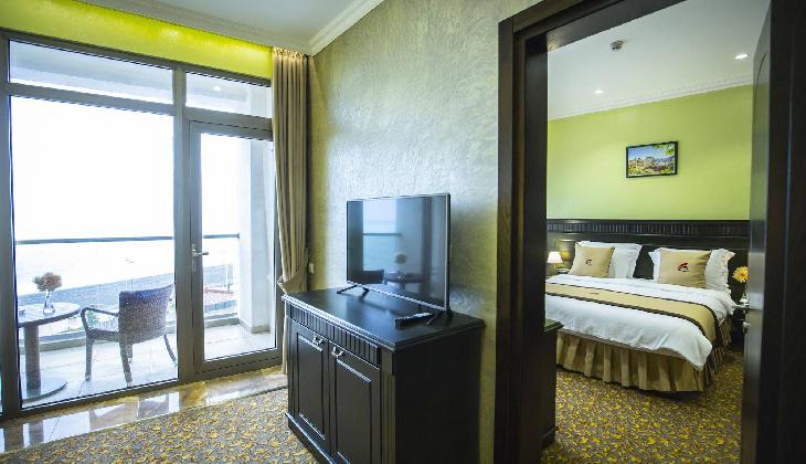 Colosseum Marina Hotel Batumi