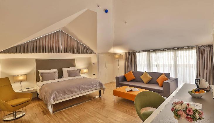 Business Life Boutique Hotel