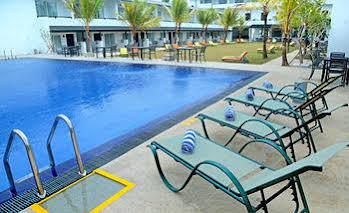 Coco Royal Beach Hotel