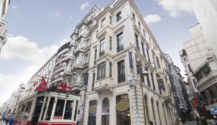 Occidental The Public