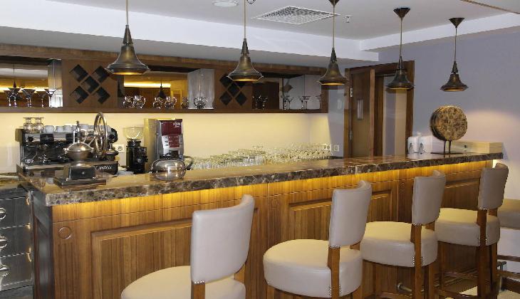 Renata Suites Boutique Hotel