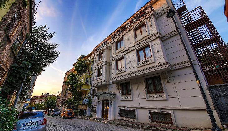 Albinas Hotel Old City