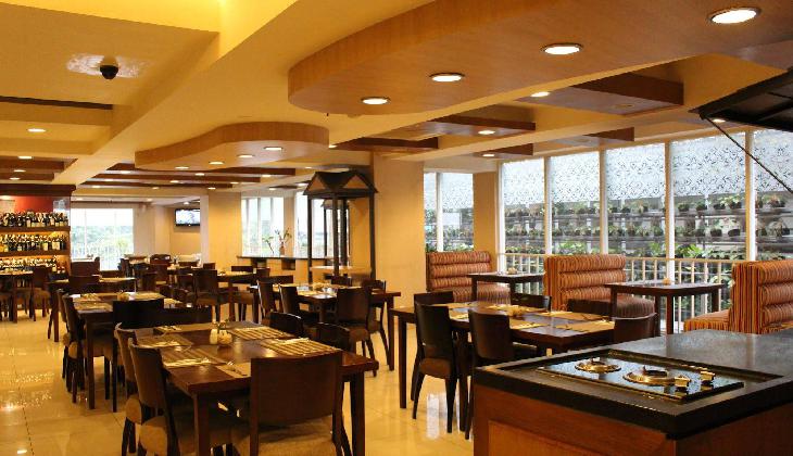 Anggrek Shopping Hotel